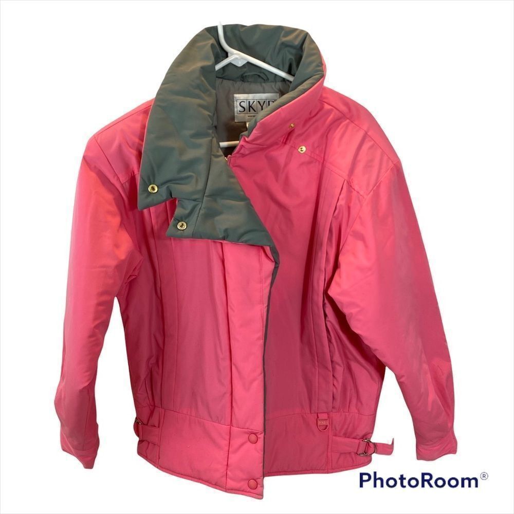 Vintage SKYR Brand‎ Ladies Pink and Grey Ski Jacket Size 10